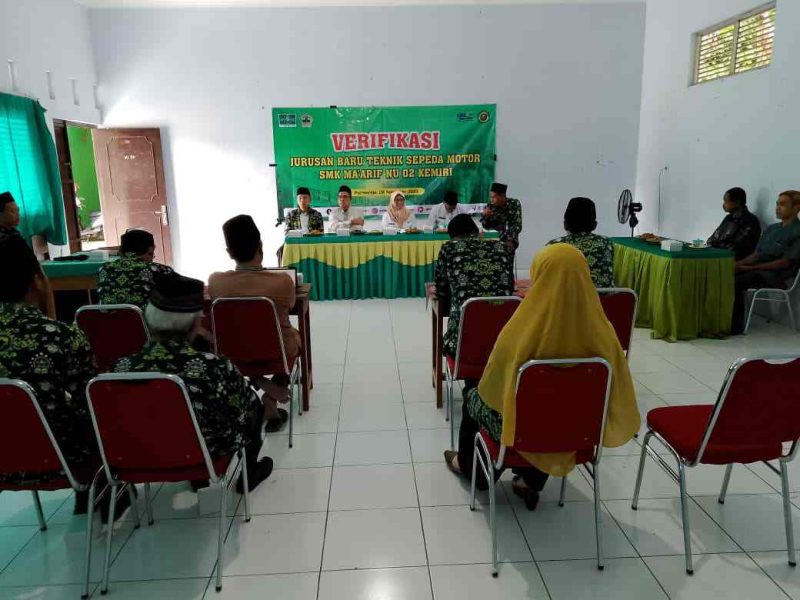 Acara verifikasi jurusan baru Teknik Sepeda Motor SMK Maarif 02 Kemiri.