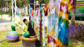 Siswa RA Bannatul Masyitoh Megulungkidul saat mengikuti kegiatan outing class di Perpusda Purworejo.