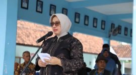 Bupati Purworejo Hj. Yuli Hastuti, SH secara resmi membuka Festival Atraksi Kuda Bupati Cup dan Bazar UMKM 2025 di halaman Kantor Kecamatan Kemiri, Sabtu (13/12/2025).