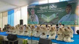 Acara Khotmil Qur’an serta pembagian rapor semester I, Kamis (18/12/2025).