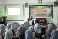 Unit Kegiatan Mahasiswa (UKM) Jurnalistik Sinar Surya (JSS) Universitas Muhammadiyah Purworejo (UMP) menggelar Pelatihan Multimedia 2025 di Ruang Seminar Kampus Timur UMP, Senin (29/12/2025).