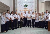 RSUD dr. Tjitrowardojo Kabupaten Purworejo menerima kunjungan kaji banding dari Satuan Pengawas Internal (SPI) RSUD RAA Tjokronegoro, Rabu (7/1/2026). 