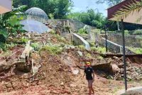 Proyek Mini Zoo di Purworejo yang mangkrak.