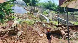 Proyek Mini Zoo di Purworejo yang mangkrak.