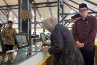 Bupati Purworejo Yuli Hastuti resmikan 24 proyek senilai Rp64,4 miliar sebagai pembuka Hari Jadi ke-195. 