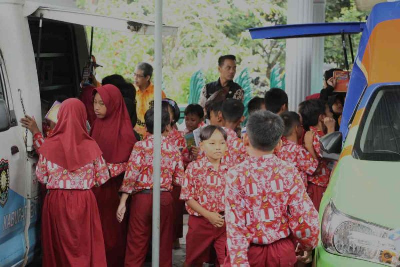 keg
Kegiatan Safari Perpustakaan Gema Literasi di Balai Desa Geparang, Kecamatan Purwodadi, Rabu (12/2/2026).