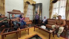 Silaturahmi Bupati Purworejo dan Pers di Pringgitan Pendopo Kabupaten Purworejo pada Minggu pagi (01/03/2026).