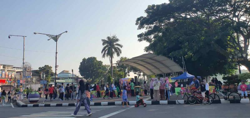 Gelaran Purworejo Spektakuler Weeks 2026 di alun alun.