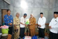 Bupati Purworejo Yuli Hastuti mendatangi langsung lokasi musibah kebakaran di wilayah Kemiri.