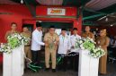 Sekretaris Daerah Purworejo Suranto meresmikan Warung Z-Mart Baznas Purworejo secara langsung.