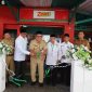 Sekretaris Daerah Purworejo Suranto meresmikan Warung Z-Mart Baznas Purworejo secara langsung.