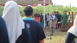 Bupati Yuli Hastuti sat memimpin langsung Apel Peringatan tingkat kabupaten Purworejo.