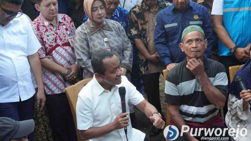 Menteri ESDM, Bahlil Lahadia saat menemui masyarakat Purworejo.