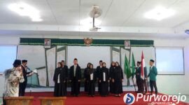 Pelantikan pengurus Himpunan Mahasiswa (HIMAWA) Stainu Purworejo.