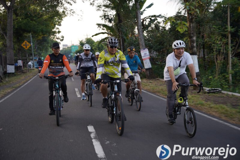 Fun Bike Hari Bhayangkara ke-80, Polres Purworejo Kampanyekan Keselamatan Berlalu Lintas