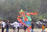 Festival Layang-Layang Tingkat Nasional 2026 di Kawasan Pantai Ketawang, Kecamatan Grabag, Purworejo.