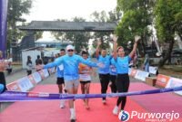 Wakil Bupati Purworejo Dion Agasi Setiabudi saat menghadiri kegiatan lari santai Hexa Fun Run 2026.