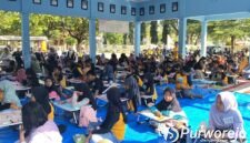 Rumah Belajar Ahli Berhitung saat menggelar aksi pemecahan rekor berhitung cepat.