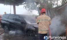 Insiden Mobil Terbakar di Kutoarjo Diduga Akibat Korsleting AC