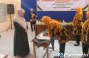 Bupati Yuli Hastuti mengukuhkan pengurus Kopwan Srikandi Kabupaten Purworejo periode 2026–2028.