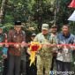 Peresmian salah satu pembangunan dalam program TMMD ke-129 Purworejo di Desa Watuduwur, Kecamatan Bruno.