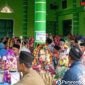 Tradisi walimahan saat pengajian peringatan maulid Nabi di Purworejo.